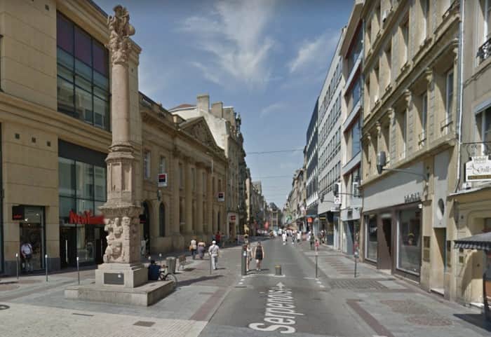 Local commercial · 1170 m² · Location — photo 1