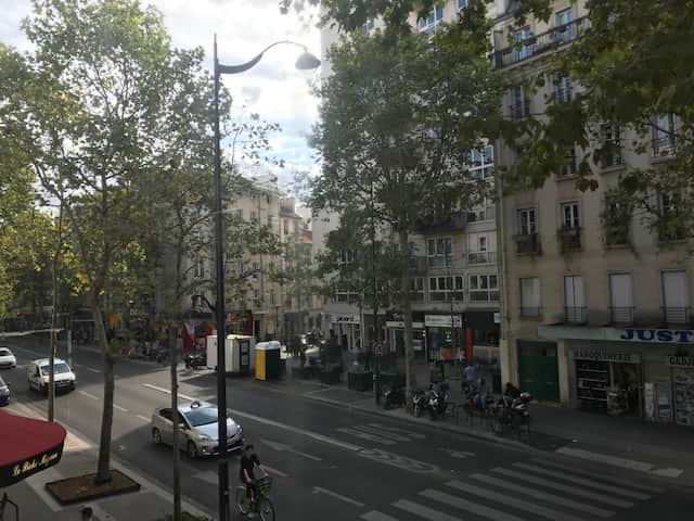 Local commercial · 153 m² · Cession de bail — photo 1