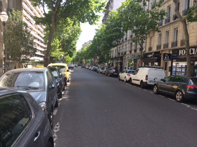 Local commercial · 80 m² · Cession de bail — photo 1