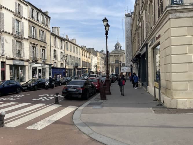 Local commercial · 54 m² · Cession de bail — photo 1