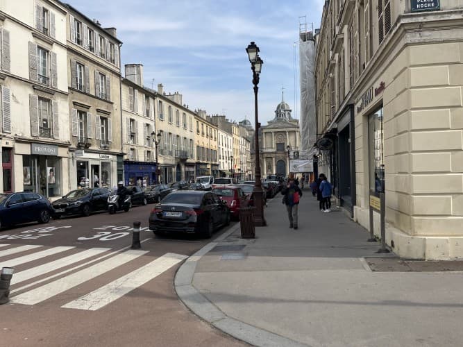 Local commercial · 54 m² · Cession de bail — photo 1