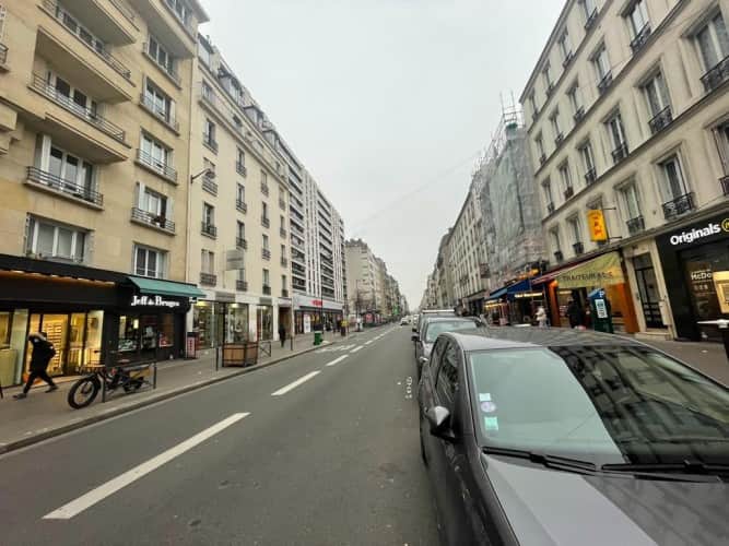 Local commercial · 42 m² · Cession de bail — photo 1