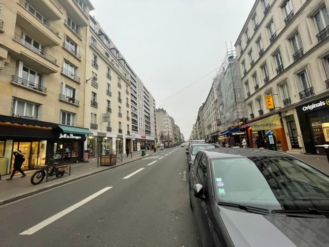 Local commercial · 42 m² · Cession de bail — photo 1