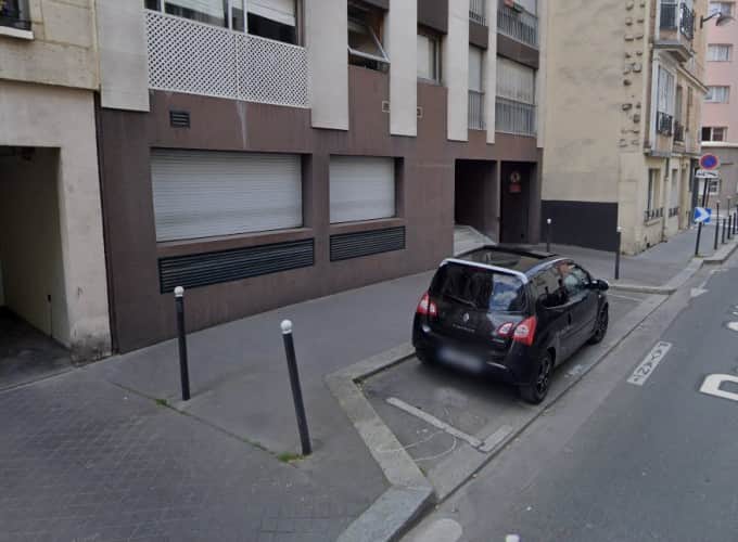 Local commercial · 230 m² · Location — photo 1