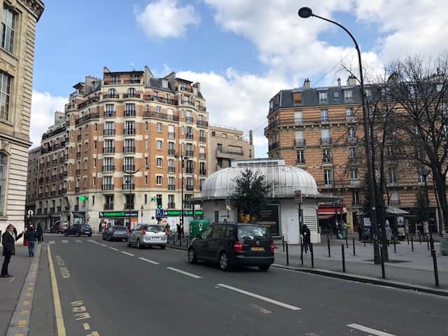 Local commercial · 130 m² · Cession de bail — photo 1