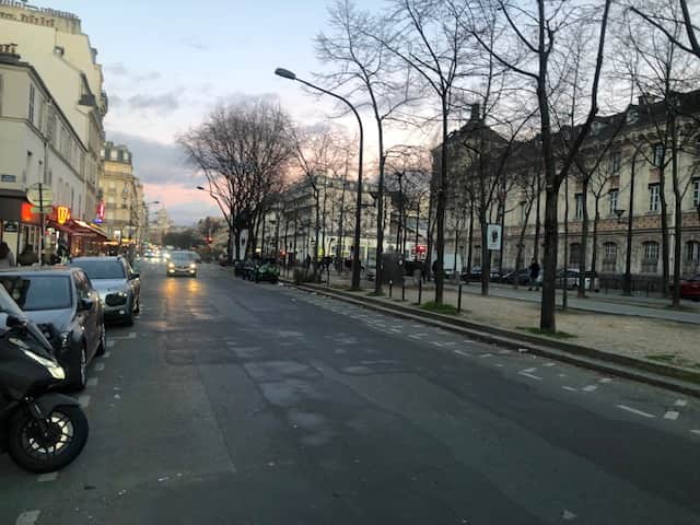Murs commerciaux · 99 m² · Achat des murs — photo 1