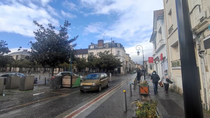 Local commercial · 196 m² · Fonds de commerce — photo 1