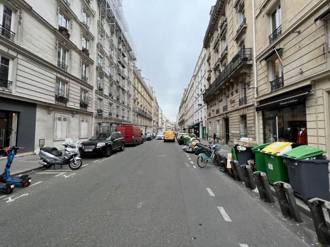 Local commercial · 33 m² · Cession de bail — photo 1