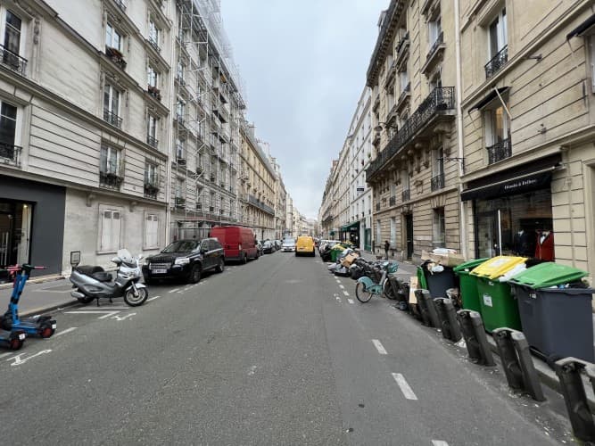 Local commercial · 33 m² · Cession de bail — photo 1