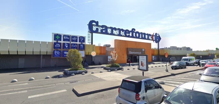 Local commercial · 137 m² · Cession de bail — photo 1