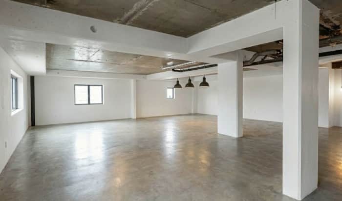 Local commercial · 300 m² · Location — photo 1