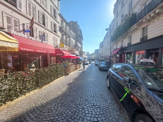 Local commercial · 44 m² · Cession de bail — photo 1