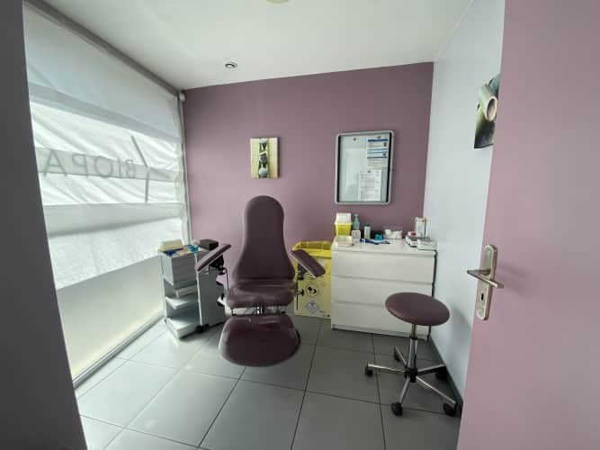 Local commercial · 70 m² · Location — photo 1