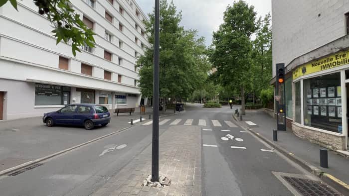 Murs commerciaux · 61 m² · Achat des murs — photo 1