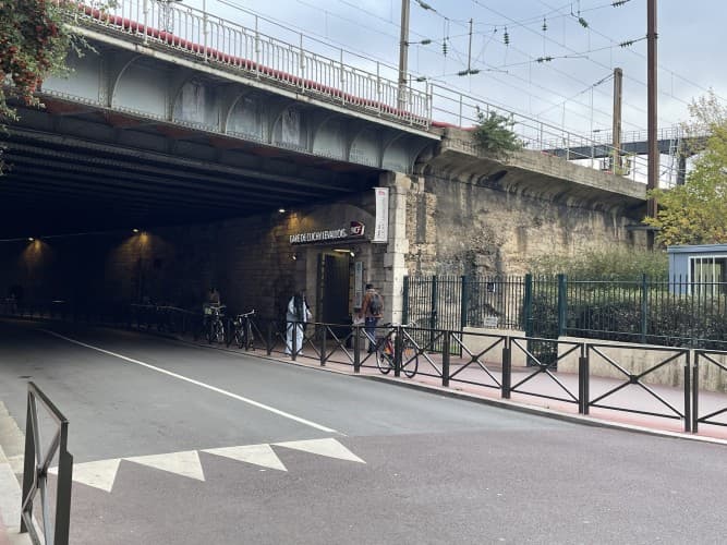 Local commercial · 156 m² · Fonds de commerce — photo 1