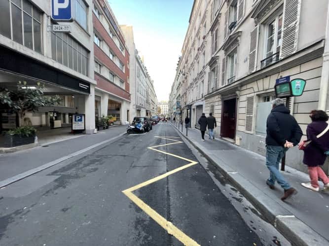 Local commercial · 35 m² · Cession de bail — photo 1