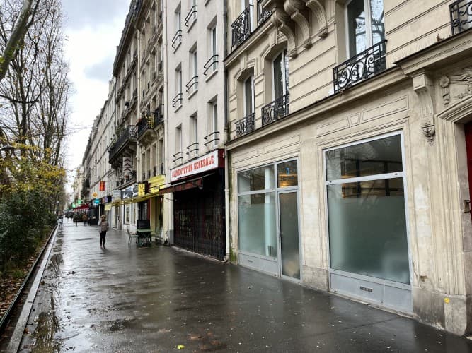 Local commercial · 90 m² · Cession de bail — photo 1