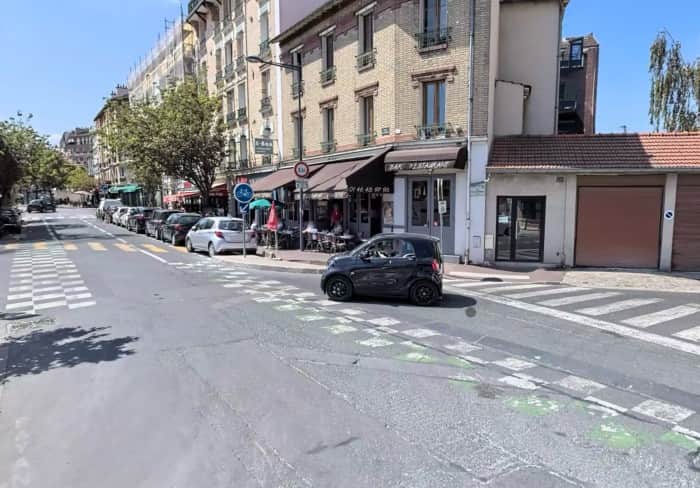 Local commercial · 97 m² · Fonds de commerce — photo 1