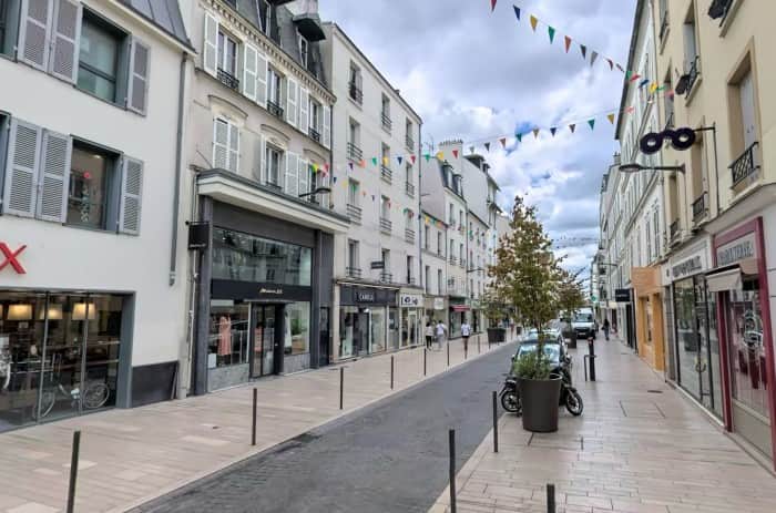 Local commercial · 110 m² · Fonds de commerce — photo 1