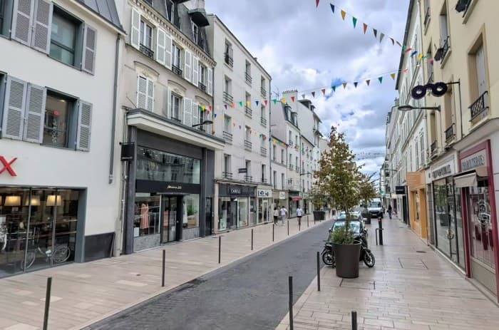 Local commercial · 110 m² · Fonds de commerce — photo 1