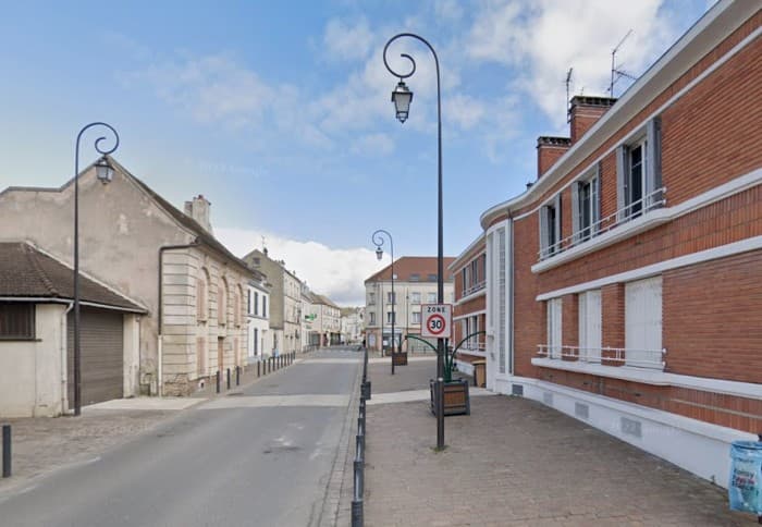 Murs commerciaux · 398 m² · Achat des murs — photo 1