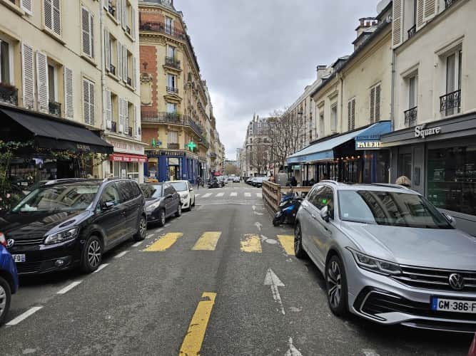 Local commercial · 98 m² · Fonds de commerce — photo 1