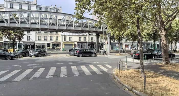 Local commercial · 82 m² · Fonds de commerce — photo 1