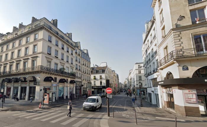 Local commercial · 237 m² · Location — photo 1