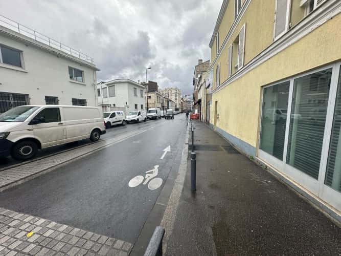Local commercial · 92 m² · Fonds de commerce — photo 1