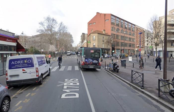 Local commercial · 222 m² · Location — photo 1