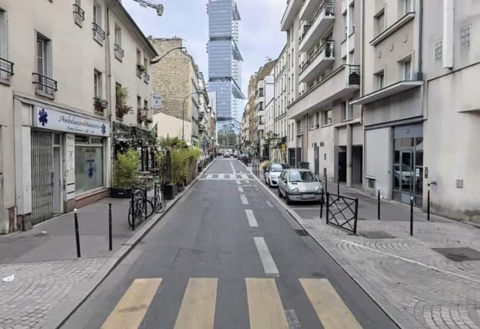 Local commercial · 85 m² · Location — photo 1