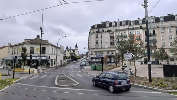 Murs commerciaux · 100 m² · Achat des murs — photo 1