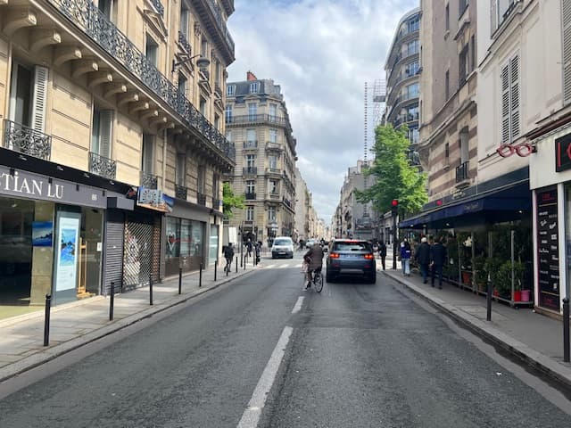 Local commercial · 21 m² · Cession de bail — photo 1