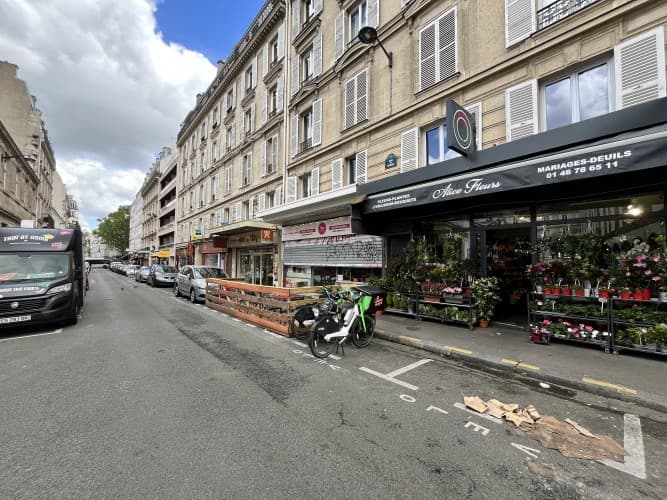 Local commercial · 48 m² · Fonds de commerce — photo 1