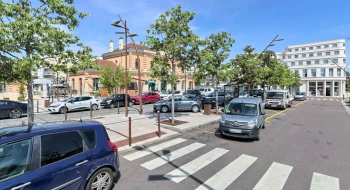 Murs commerciaux · 363 m² · Achat des murs — photo 1