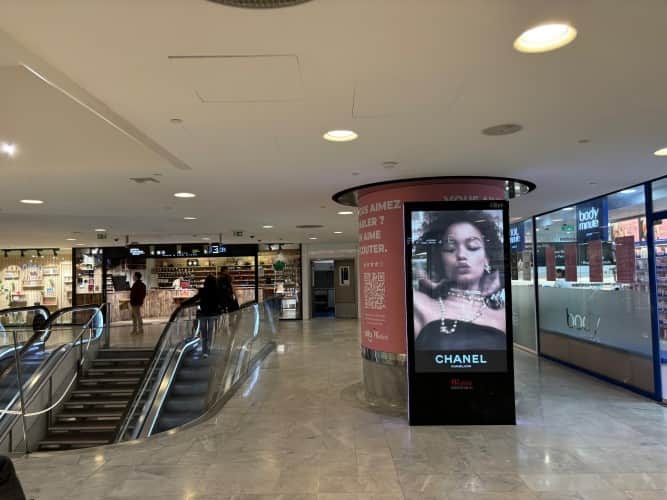 Local commercial · 120 m² · Cession de bail — photo 1