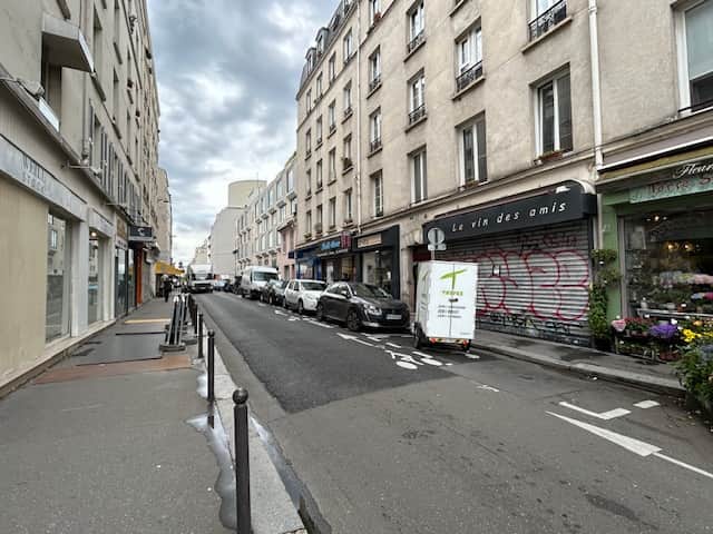 Local commercial · 14 m² · Cession de bail — photo 1