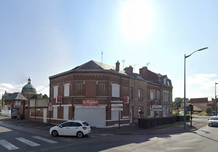 Local commercial · 200 m² · Location — photo 1