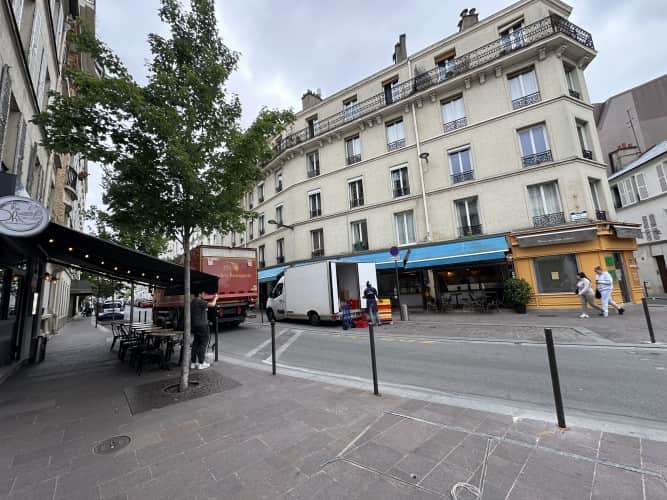 Local commercial · 53 m² · Cession de bail — photo 1