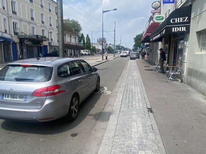 Local commercial · 73 m² · Cession de bail — photo 1