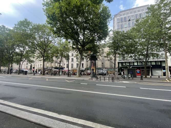 Local commercial · 85 m² · Fonds de commerce — photo 1