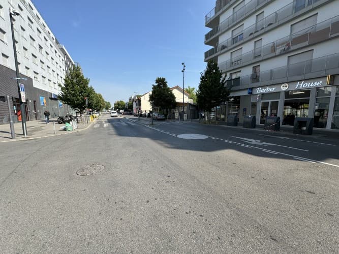 Local commercial · 130 m² · Fonds de commerce — photo 1