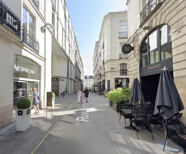 Local commercial · 69 m² · Cession de bail — photo 1