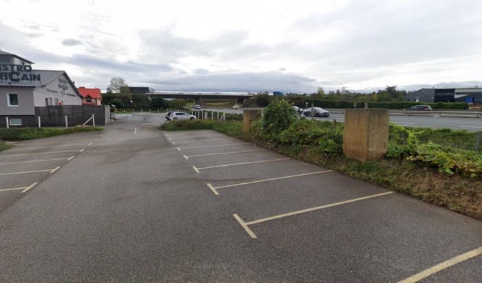 Murs commerciaux · 642 m² · Achat des murs — photo 1