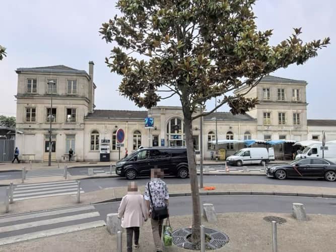 Local commercial · 230 m² · Fonds de commerce — photo 1