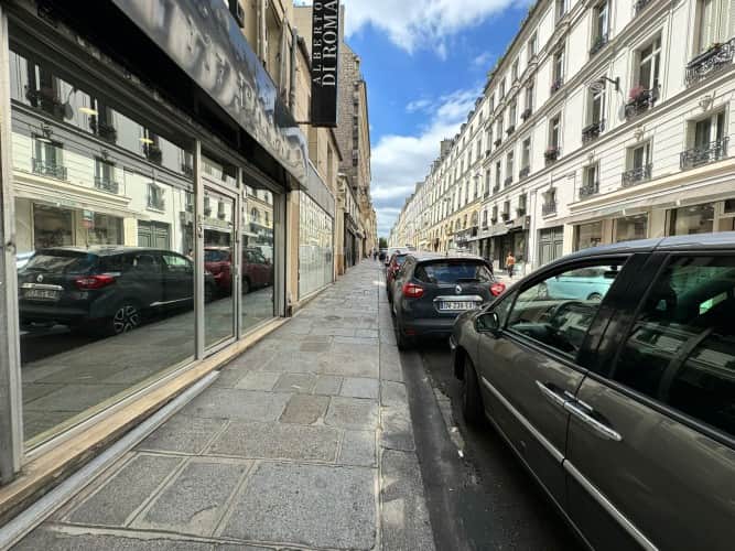 Local commercial · 59 m² · Cession de bail — photo 1