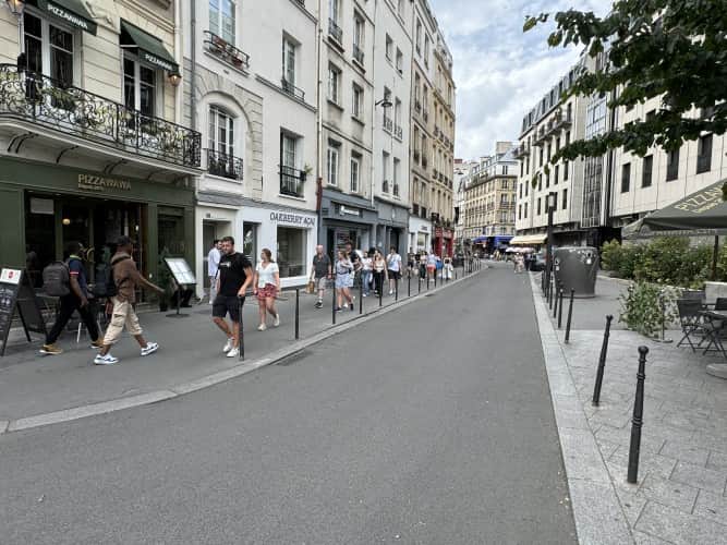 Local commercial · 115 m² · Fonds de commerce — photo 1