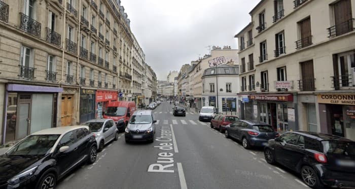 Local commercial · 135 m² · Location — photo 1