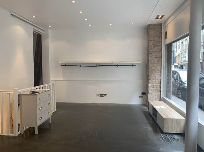 Local commercial · 65 m² · Location — photo 1
