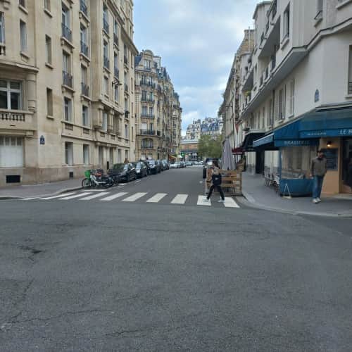 Local commercial · 63 m² · Cession de bail — photo 1